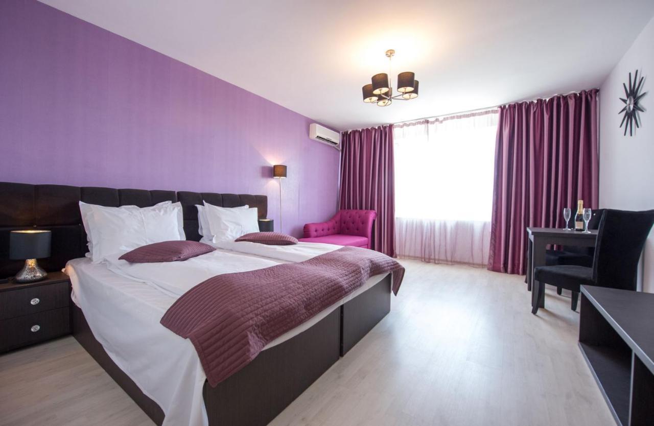 One By One - By Grand Accommodation Bucarest Exterior foto